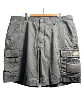 Red Head Men’s Cargo Shorts Green Gray Size 40 Used